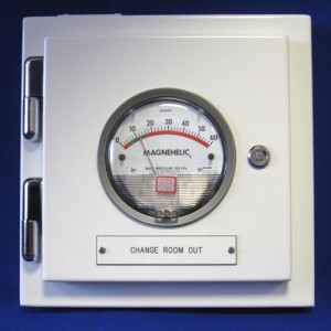 Dwyer Magnehelic Differential Pressure Gauge